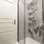 Cozy Studio-apartment Inmitten Der Altstadt Von Und Nur 50 Meter Zur Adria * Poreč